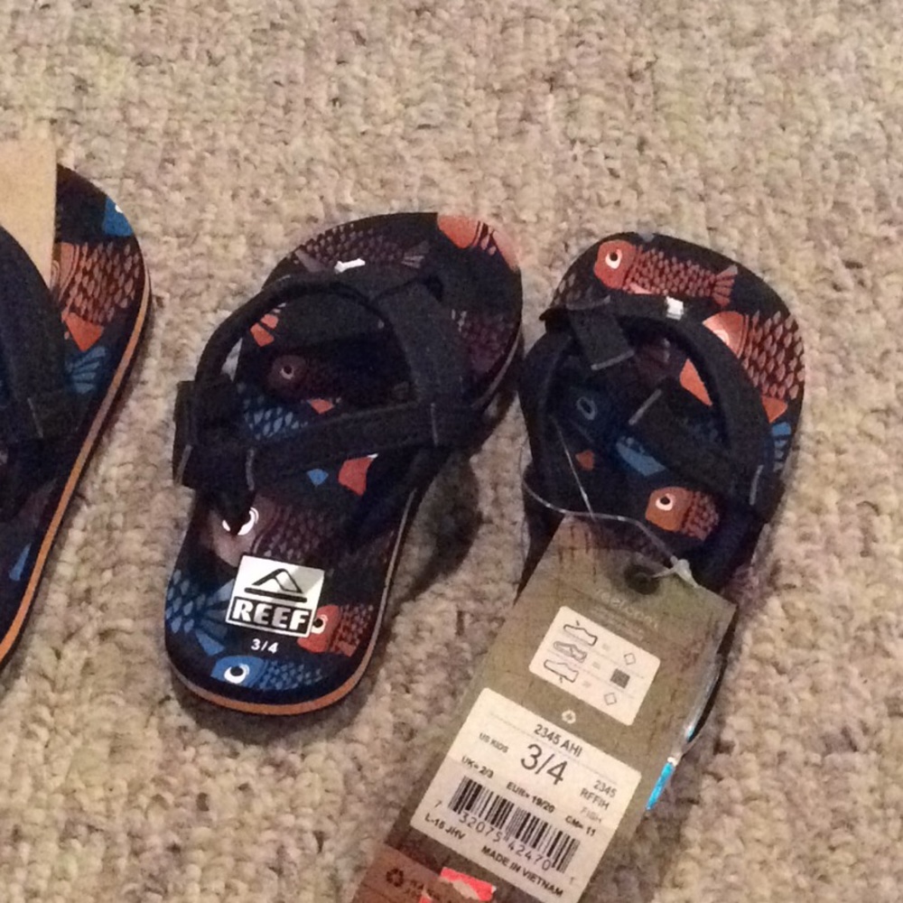 Reef children’s flip flops